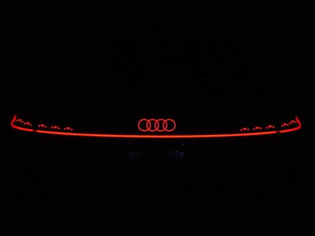 Audi A6 e-tron Avant quattro S line