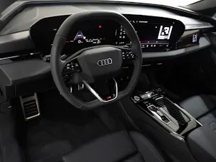 Audi A6 e-tron Avant quattro S line