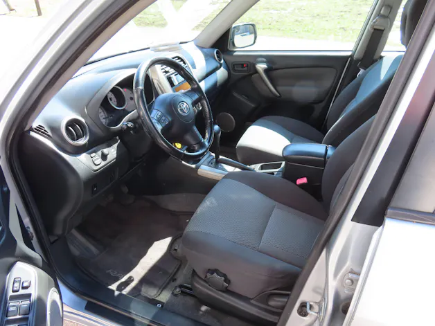 Toyota RAV4 2.0i-16V Mountain