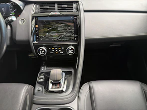 image du véhicule JAGUAR E-Pace 1.5 T 300e R-Dynamic SE AWD Plug In Hybrid