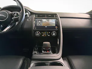 Jaguar E-Pace 1.5 T 300e R-Dynamic SE AWD Plug In Hybrid