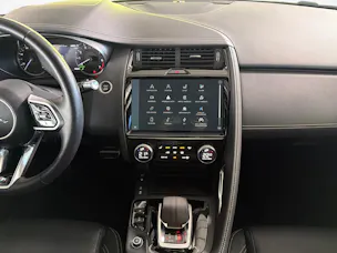 Jaguar E-Pace 1.5 T 300e R-Dynamic SE AWD Plug In Hybrid