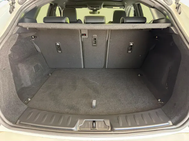 Jaguar E-Pace 1.5 T 300e R-Dynamic SE AWD Plug In Hybrid