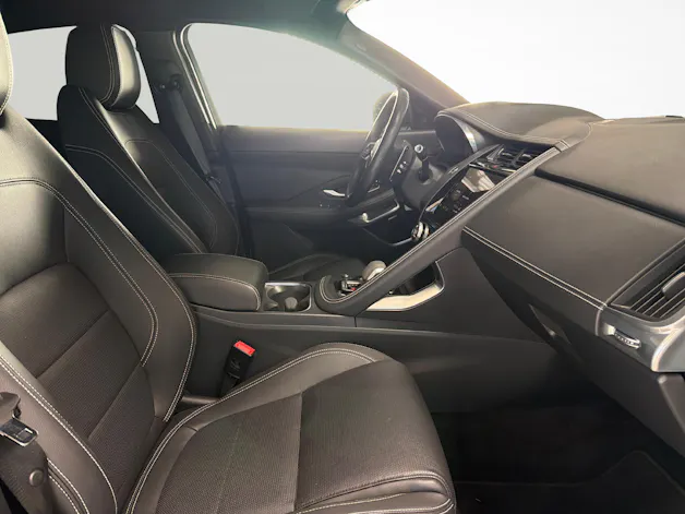 Jaguar E-Pace 1.5 T 300e R-Dynamic SE AWD Plug In Hybrid