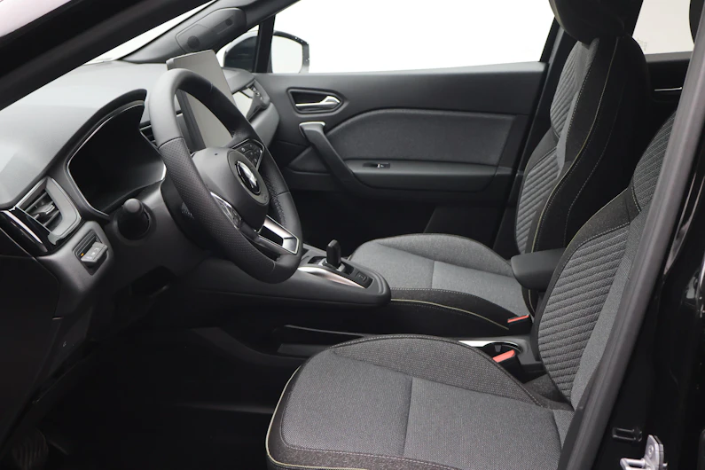 Fahrzeugbild MITSUBISHI GRANDIS