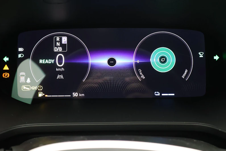 Fahrzeugbild MITSUBISHI GRANDIS