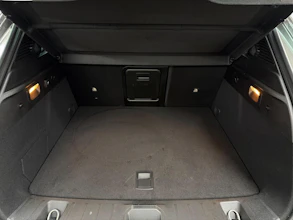 https://vehicle.imgix.net/4257593/e65eecf6-45f2-48c2-8fca-df44ac79c58b.jpg