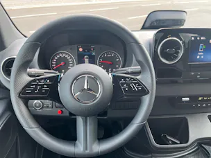 Mercedes-Benz Sprinter 317 Kab.-Ch. 4325 L 2.0 CDI 170 Pro