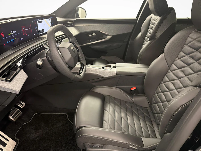 Fahrzeugbild PEUGEOT 5008