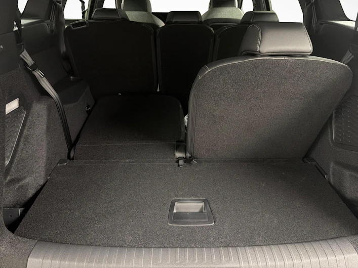 Fahrzeugbild PEUGEOT 5008