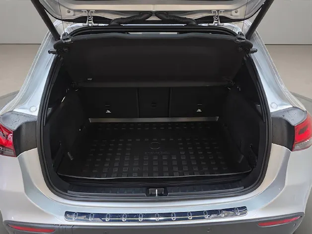 Mercedes-Benz GLA 220 d Style 4matic