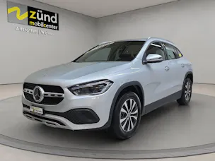 Mercedes-Benz GLA 220 d Style 4matic