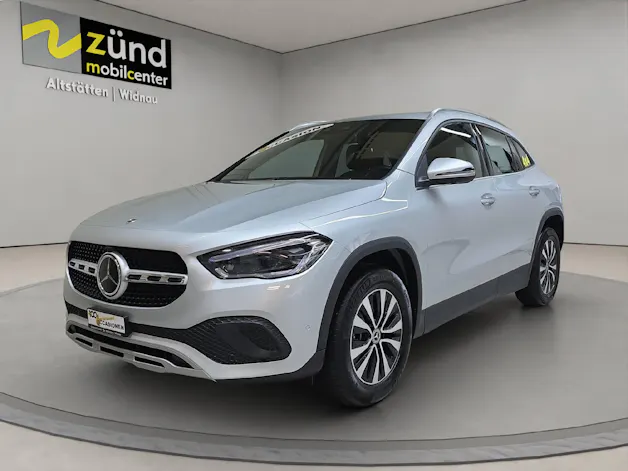 Mercedes-Benz GLA 220 d Style 4matic