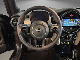 Mini F56 Cooper SE