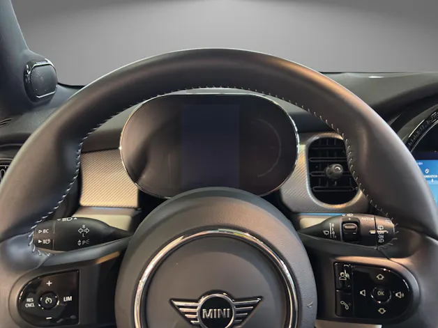 Mini F56 Cooper SE