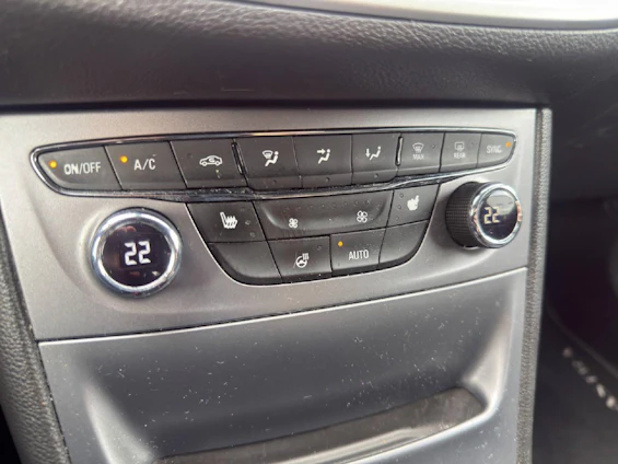 Fahrzeugbild 9 Fahrzeugbild 9