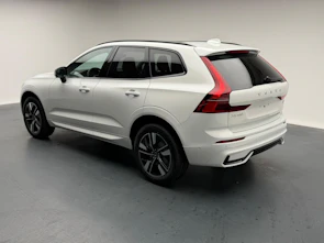 Fahrzeugbild VOLVO XC60 2.0 T6 TE Ultra Dark eAWD