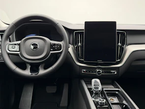 Fahrzeugbild VOLVO XC60 2.0 T6 TE Ultra Dark eAWD