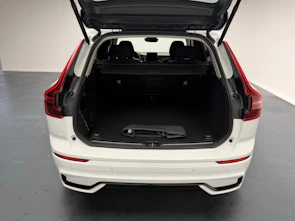 Fahrzeugbild VOLVO XC60 2.0 T6 TE Ultra Dark eAWD