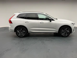 Fahrzeugbild VOLVO XC60 2.0 T6 TE Ultra Dark eAWD