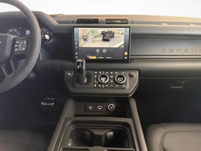 immagine del veicolo LAND ROVER DEFENDER