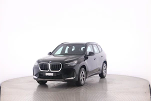 Fahrzeugbild BMW X1 18i sDrive