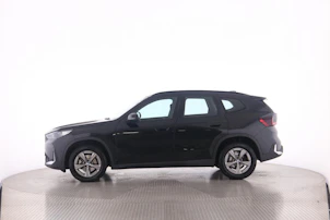 Fahrzeugbild BMW X1 18i sDrive