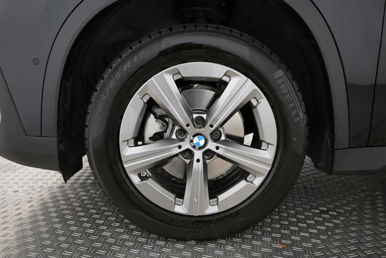 Fahrzeugbild BMW X1