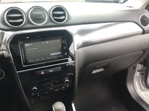 Suzuki Vitara 1.4 T Compact Top Hybrid 4x4
