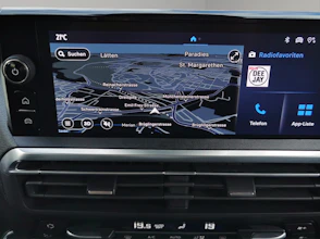 https://vehicle.imgix.net/4257861/3135358b-d209-4595-be34-5cc255ef304a.jpg