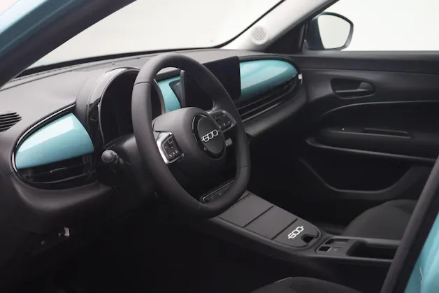 Fiat 600 1.2 Hybrid Icon Swiss Edition