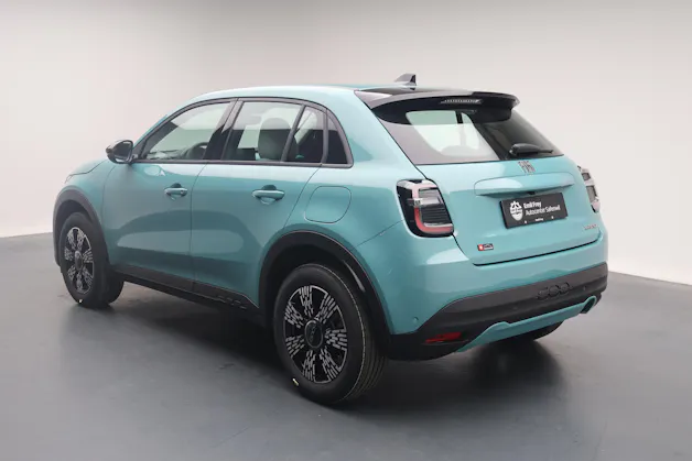 Fiat 600 1.2 Hybrid Icon Swiss Edition