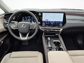 https://vehicle.imgix.net/4257918/0dc0bc6a-b579-4f54-89e8-53ebf64d74e2.jpg