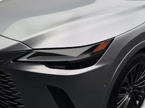 https://vehicle.imgix.net/4257918/b3fde777-bd34-4399-bd0f-27d511c682c1.jpg