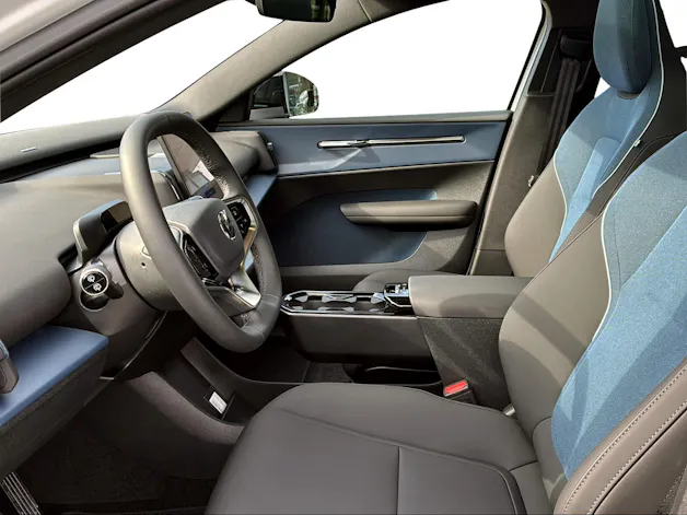 Volvo EX30 CC E60 Twin Performance AWD