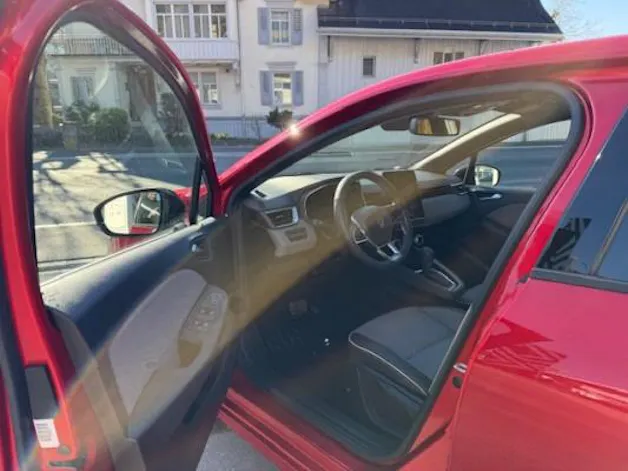 Renault Clio 1.0 Techno X-Tr.