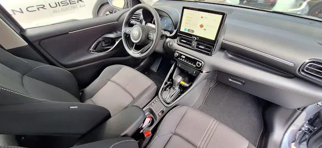 Toyota Yaris 1.5 VVT-i HSD Trend