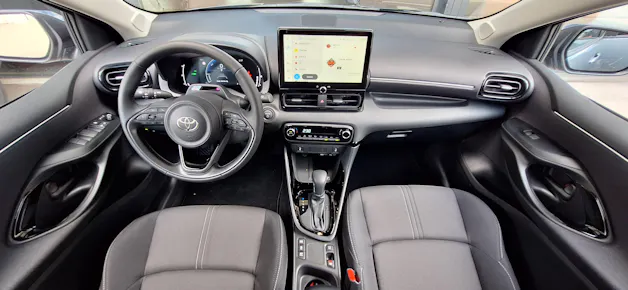 Toyota Yaris 1.5 VVT-i HSD Trend