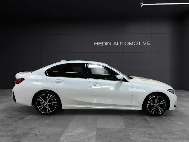 BMW 320d xDrive Attraktiven Leasingzinssatz ab 1,9 % bei Abschluss einer BMW Fahrzeugversicherung.