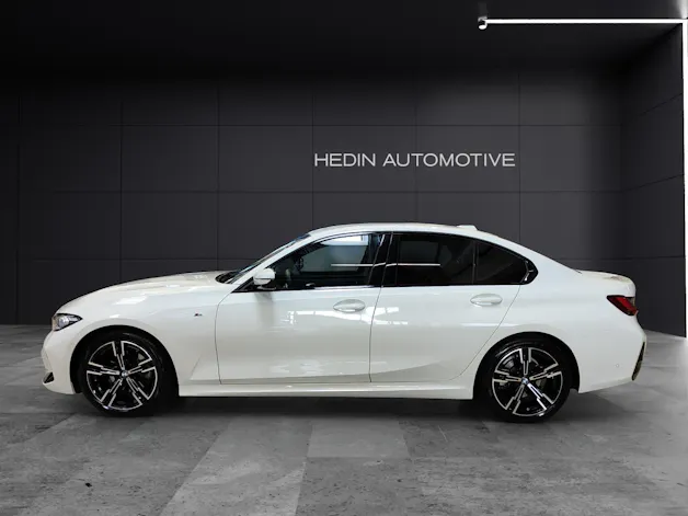 BMW 320d xDrive Attraktiven Leasingzinssatz ab 1,9 % bei Abschluss einer BMW Fahrzeugversicherung.