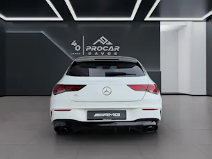 Mercedes-Benz CLA 35 AMG 4matic Shooting Brake