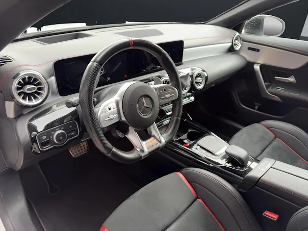Mercedes-Benz CLA 35 AMG 4matic Shooting Brake