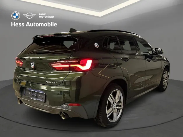 BMW X2 20i xDrive EDITION GOLDPLAY
