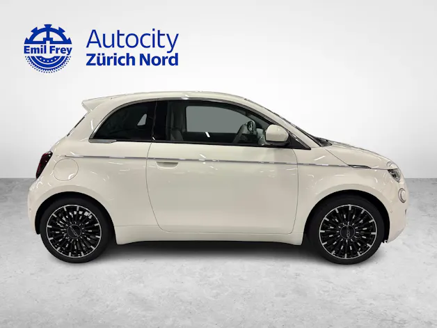 Fiat 500 La Prima