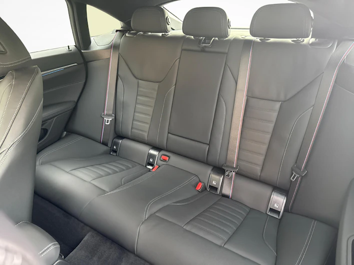 image du véhicule BMW i4