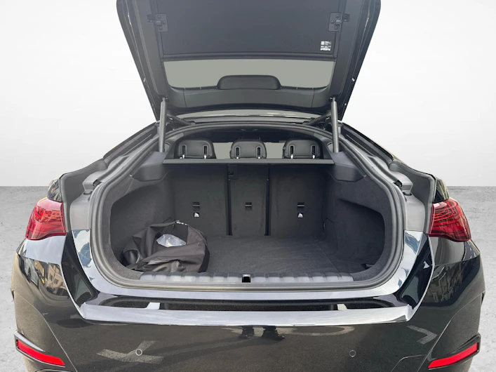 image du véhicule BMW i4