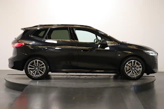 https://vehicle.imgix.net/4258031/0ada0708-1749-4c32-b66b-bbf0fc722eb4.JPG