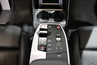 https://vehicle.imgix.net/4258031/8c1afaa7-1502-4d14-a9db-61ff4b55c7ae.JPG