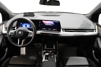 https://vehicle.imgix.net/4258031/c9f0f16c-d24a-4e28-a2e8-90e005fef3c6.JPG