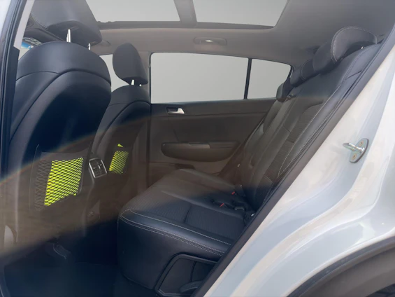 Fahrzeugbild 6 Fahrzeugbild 6